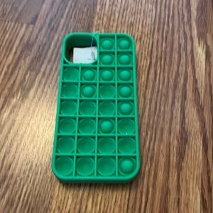 iPhone 13 pop it case